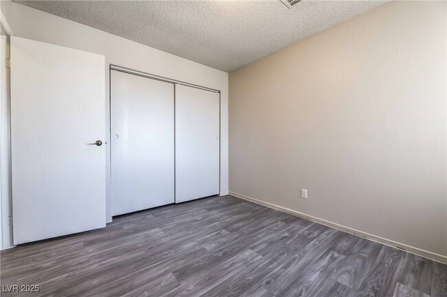 Photo - 419 N 15th St