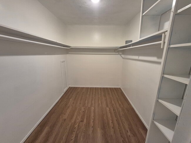 Photo - 1604 Calloway St