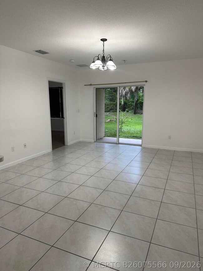 3779 Whitney Park Ln