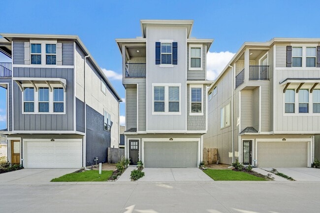 Building Photo - 1918 Kirby Landing Dr