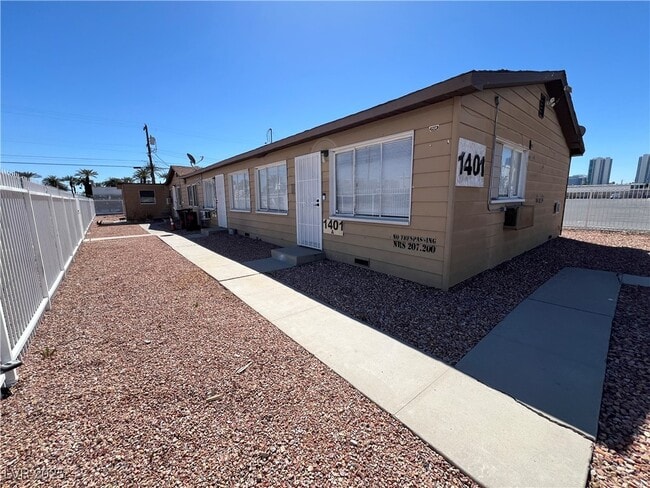 Photo - 1401 S Casino Center Blvd