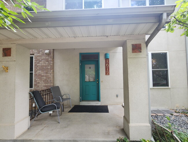 Photo - Stunning 3 Bedroom Townhome Tucked Away In Breathtaking Community