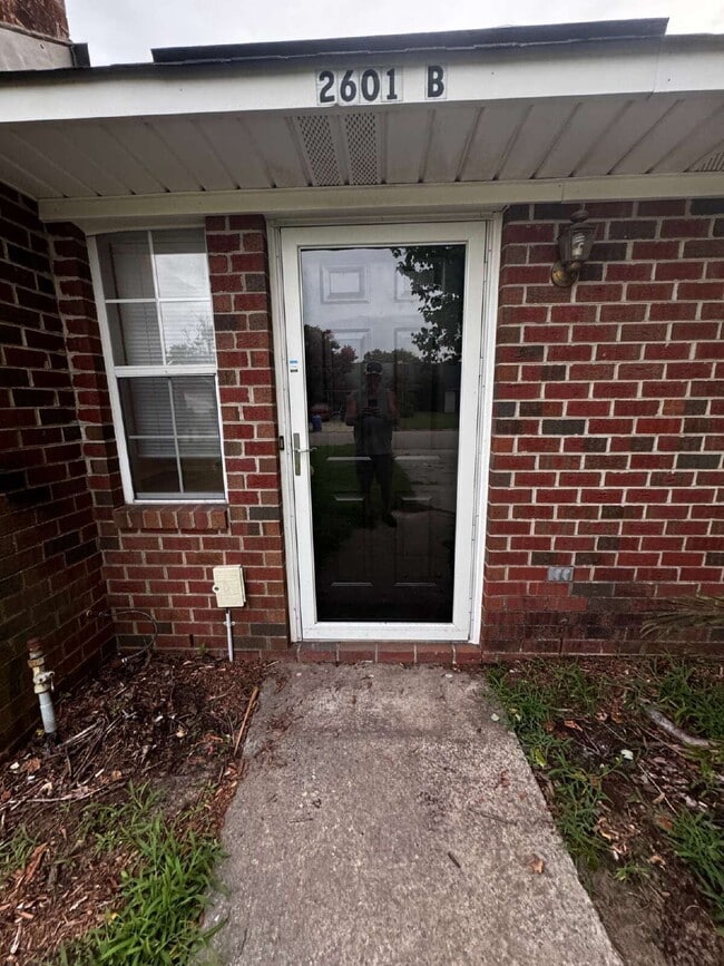Photo - 2601 Richard Dr