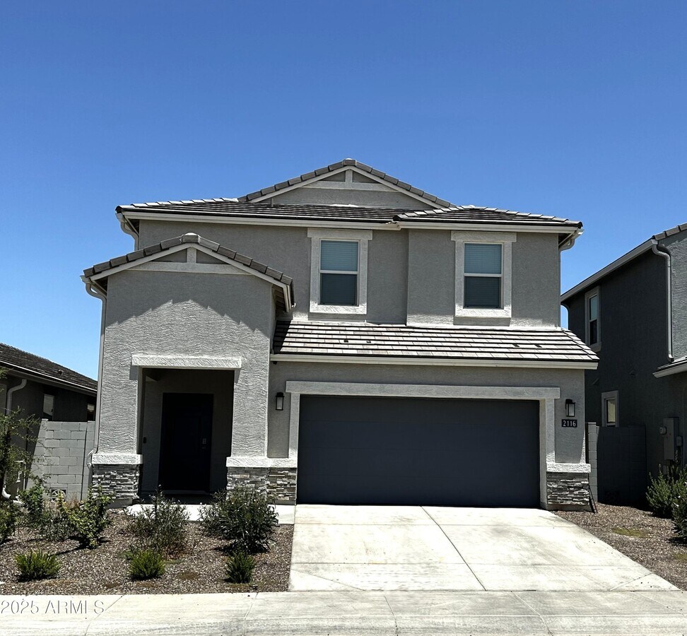 Photo - 2116 W Sable Ave Casa