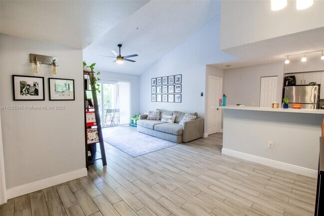 Photo - 12172 Saint Andrews Plz Unit 307