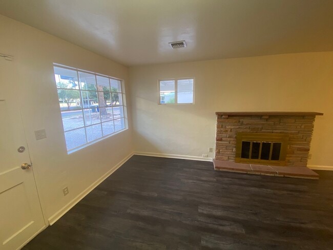 Photo - 5609 E Pima St