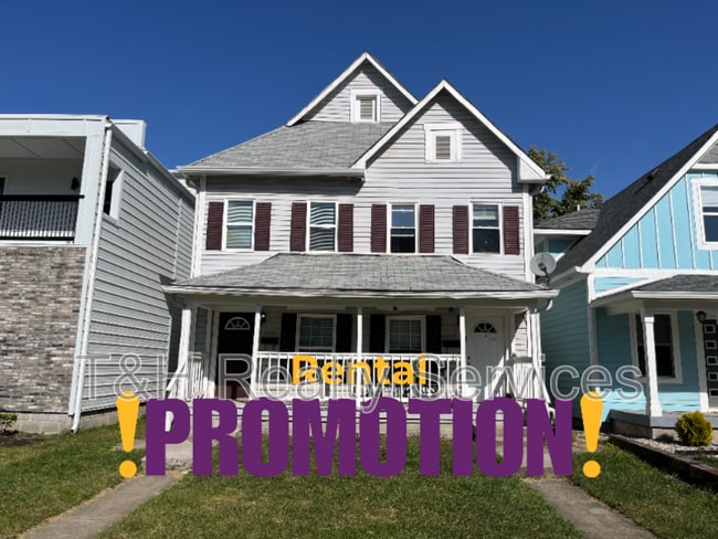 Building Photo - 2114 Woodlawn Ave