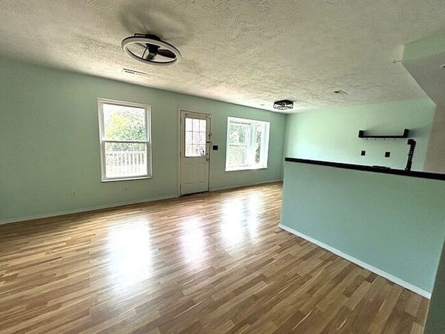Photo - Nice 2 bedroom 2 bath home