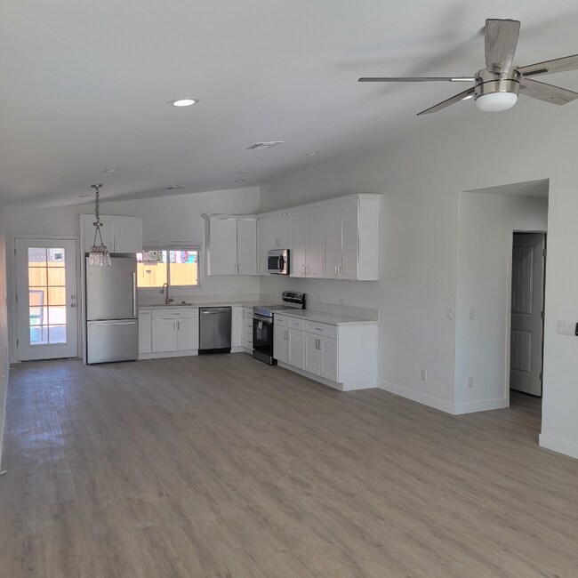 Photo - 3614 W Taylor St