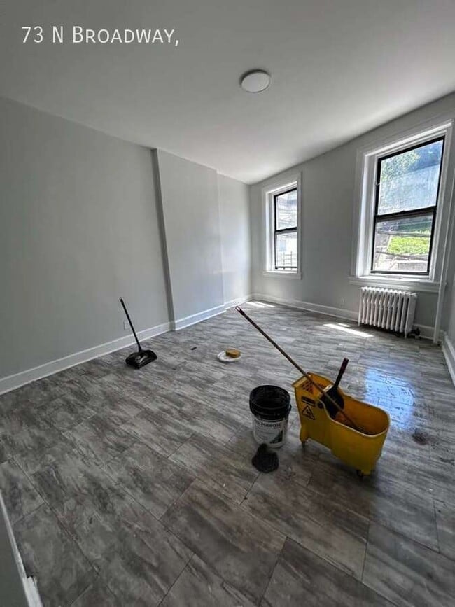 Building Photo - 73 N Broadway