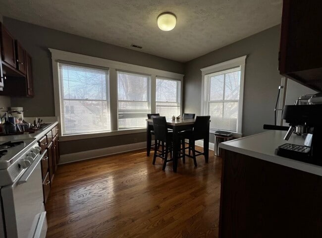 Photo - 1445 C St Unit 1445 C Street