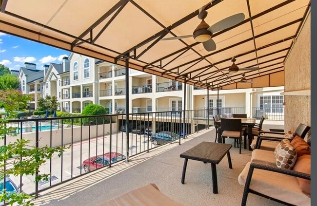Photo - 3655 Habersham Rd NE Unidad 322