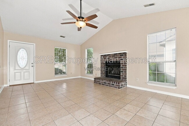 Photo - 5126 Westview St