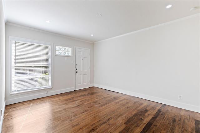 Building Photo - 4115 Douglas Ave Unit 102 Rental