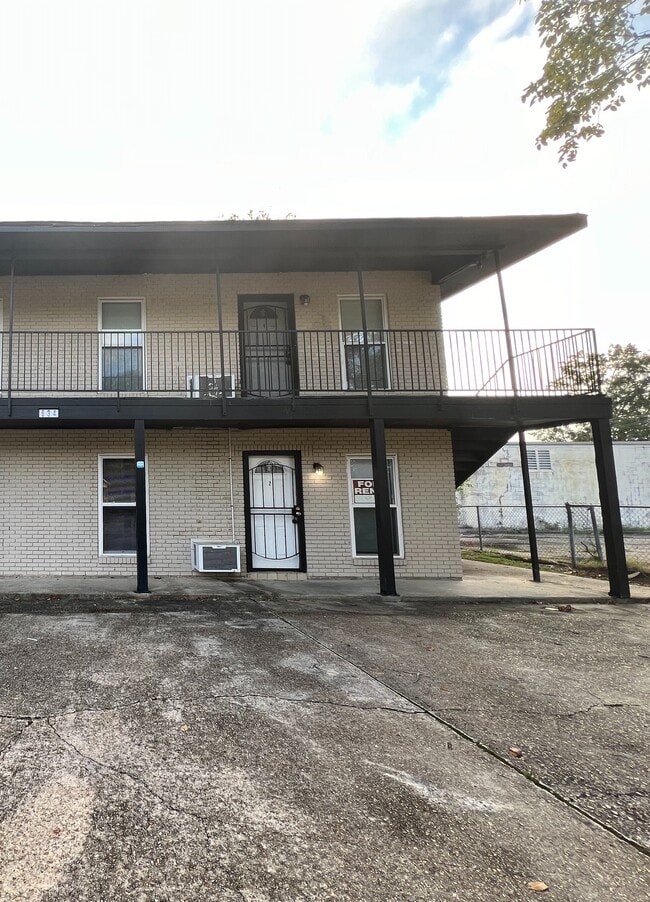 Photo - 636 N 39th St Unit 2