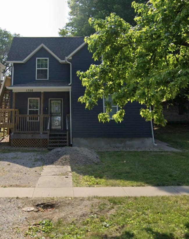 Building Photo - 1326 N 8th St Unit 2 Rental