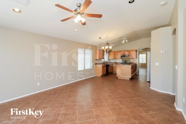 Photo - 4936 W Glass Ln