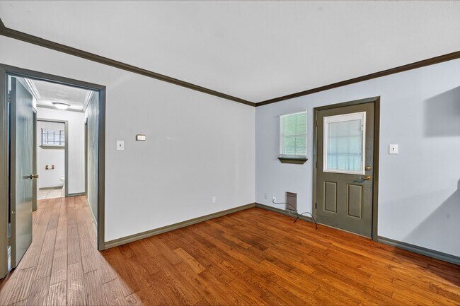 Photo - 5725 Melanite Ave
