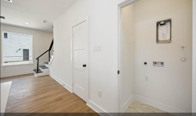 Photo - 4501 Newberry St Unit B
