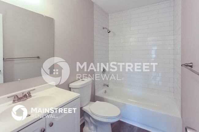 Photo - 2724 Hutton Rd