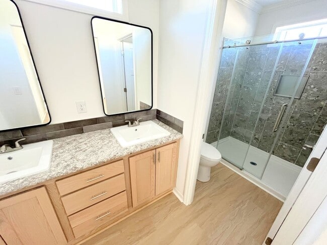 1021 Vervain Dr