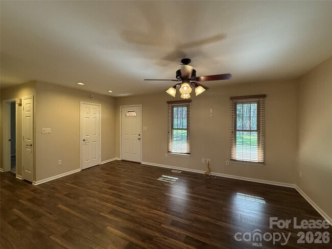 Photo - 11901 Field St