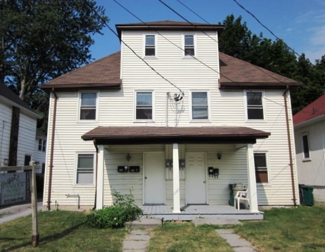 Building Photo - 558 Albert St Unit 558-2