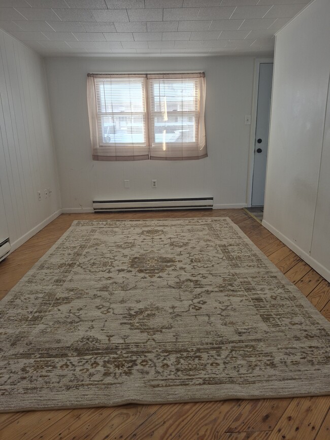 Photo - 523 N Locust St