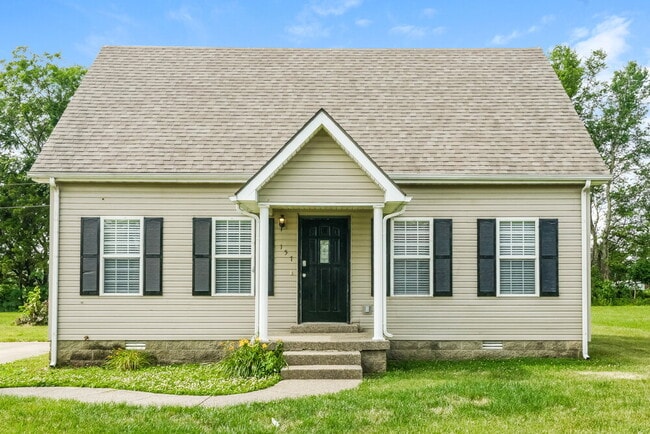 Photo - 157 Agin Way House
