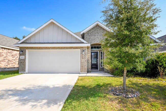 Move-In Special! Enjoy 2 Weeks Free Rent o... - Move-In Special! Enjoy 2 Weeks Free Rent o...