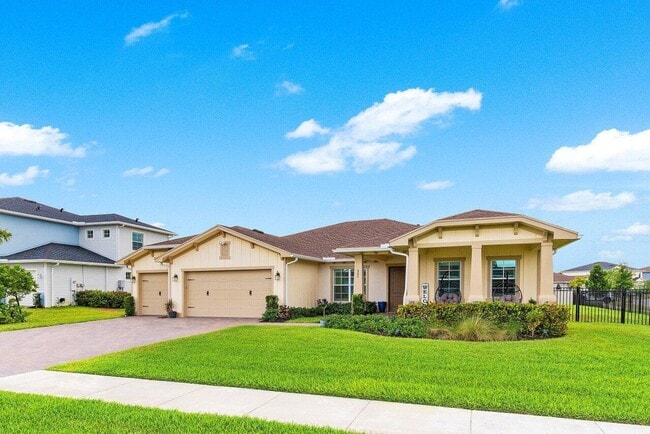 Photo - 962 Castaway Ct