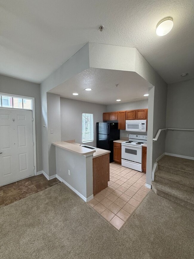Photo - 2610 Lodi Cir