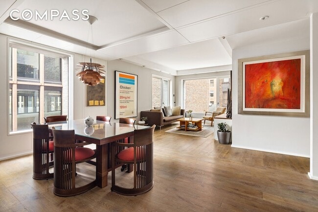 Building Photo - 345 W 14th St Unit 5D