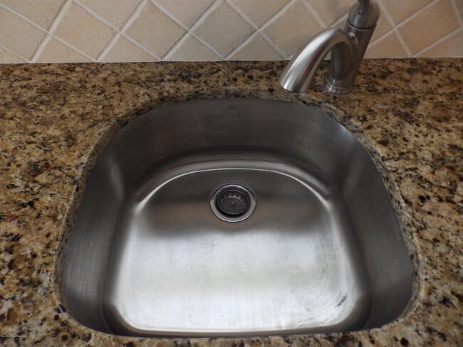 Photo - 25 Hyannis St