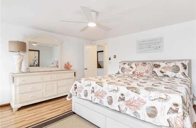 Photo - 18 Thompson Ln