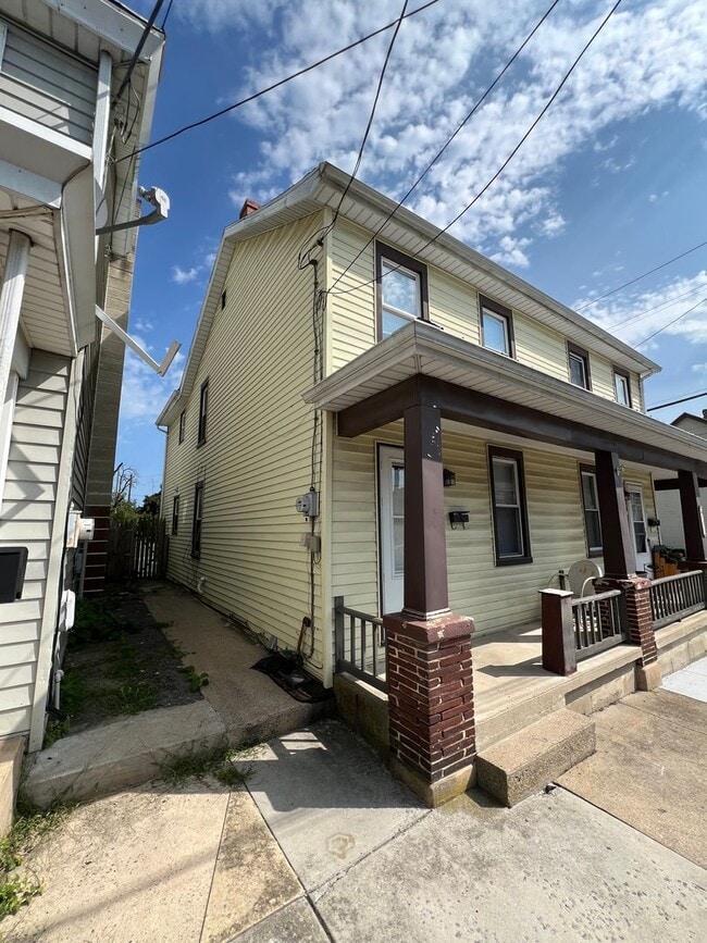 Photo - 2 bedroom 1.5 bathroom home in Carlisle PA!