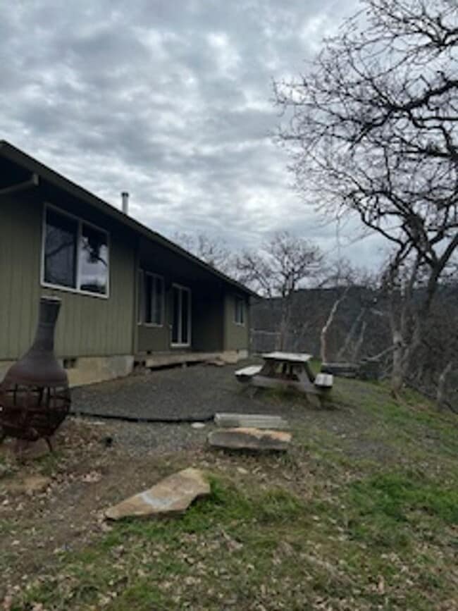 Photo - Coming Soon!! Lovely 3bdrm, 2 bath home by Emigrant Lake!!