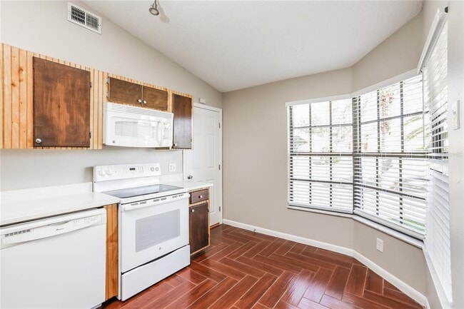 Photo - 1830 Hallcrest Dr