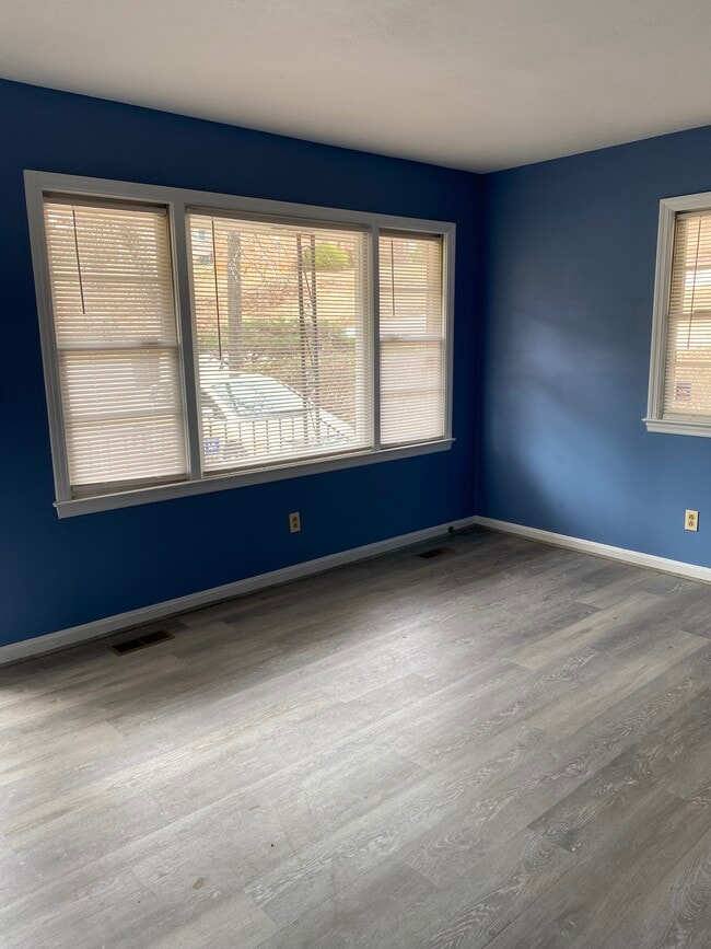 Photo - 1926 Corrinna St