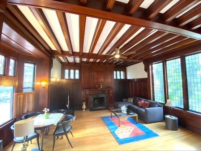 Photo - 384 Marlborough St Unit 2