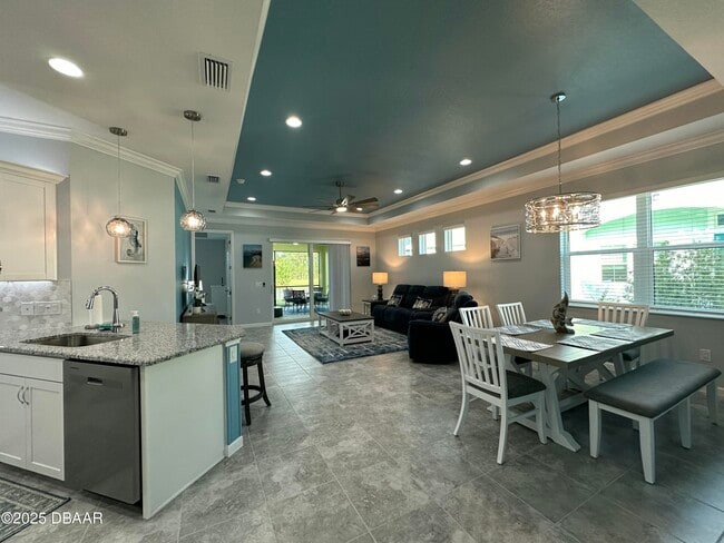 Photo - 811 Margaritaville Ave