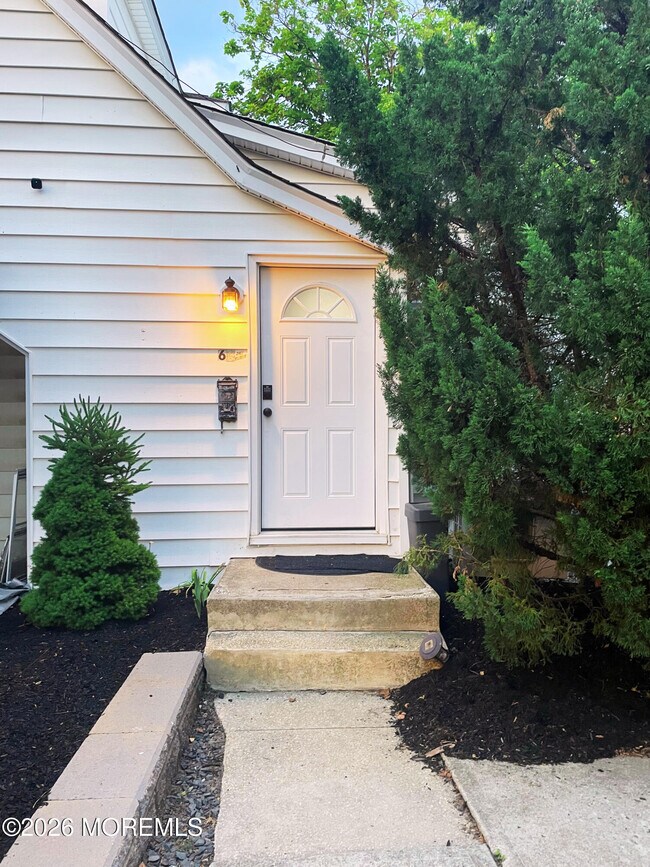 Photo - 60 Pavilion Ave Unit #2