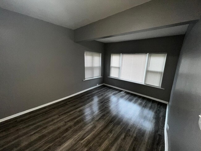Photo - 709 N Laramie Ave