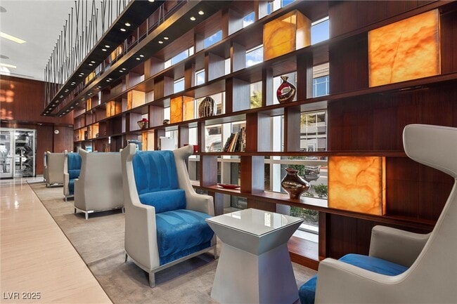 Photo - 4525 Dean Martin Dr Unidad 2605