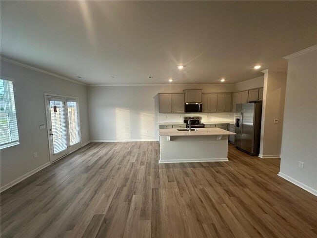 Photo - 23 Berryville Dr
