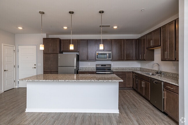 2BR, 2BA - 1,220SF - Kitchen