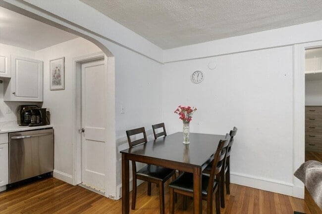 Photo - 20 Claflin Rd Unit A