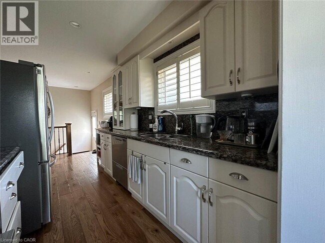 Photo - 67 Briarwood Crescent