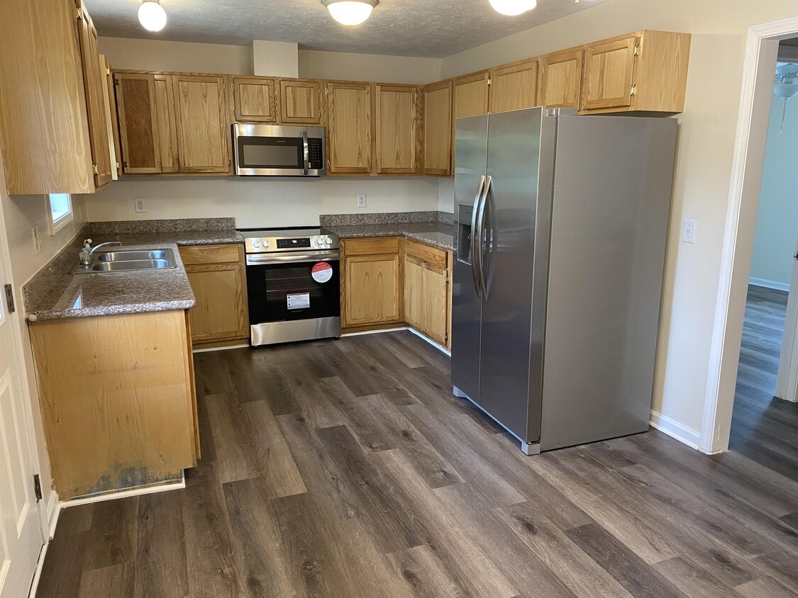 Photo - 703 Union St (Bay St. Louis, MS)