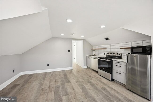 844 West Chester Pike